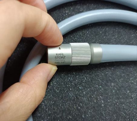 KARL STORZ แสงแอนโดสโกปี้ แสงนําแสง แหล่งแสงแอนโดสโกปี้เย็น รุ่น 495TIP
